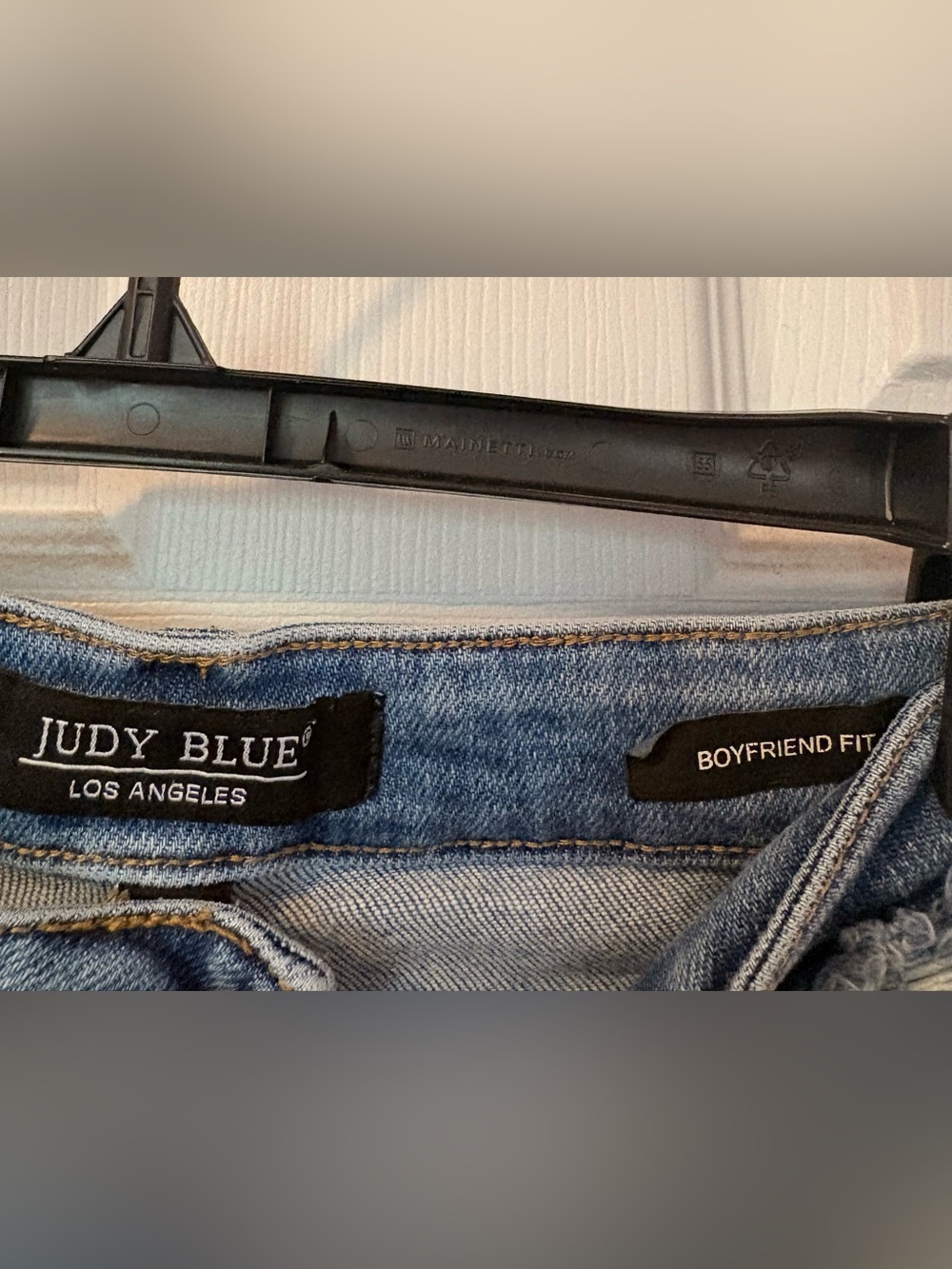 Judy Blue Boyfriend Fit Ripped Jeans Size 29 - Picture 5 of 5